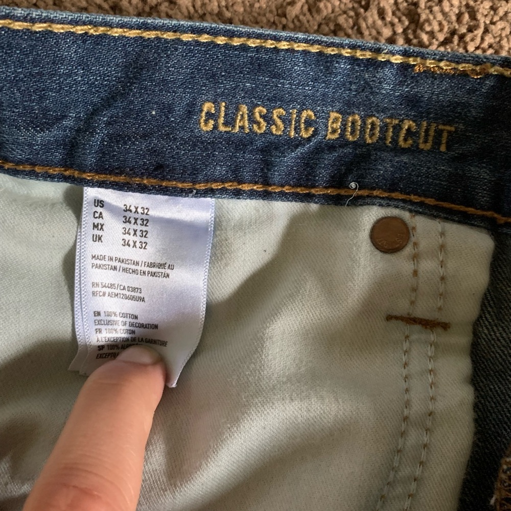 American eagle men’s jeans classic bootcut 34x32